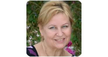 real customer feedback highlighting noticeable improvement in daily digestive wellness